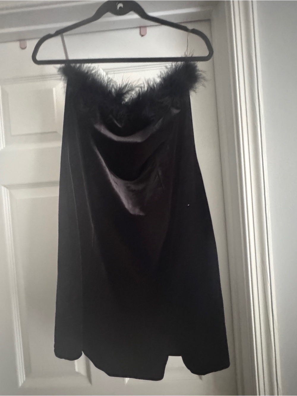 Fashion Nova Black Strapless Velvet Dress with Feather Trim